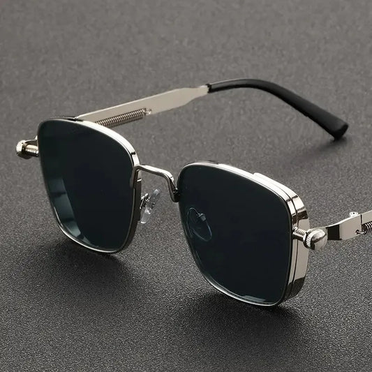 Gafas de sol de conducción para hombre, gafas de sol cuadradas Steampunk Vintage, montura de Metal con bisagras de resorte, gafas de conductor de moda para mujer
