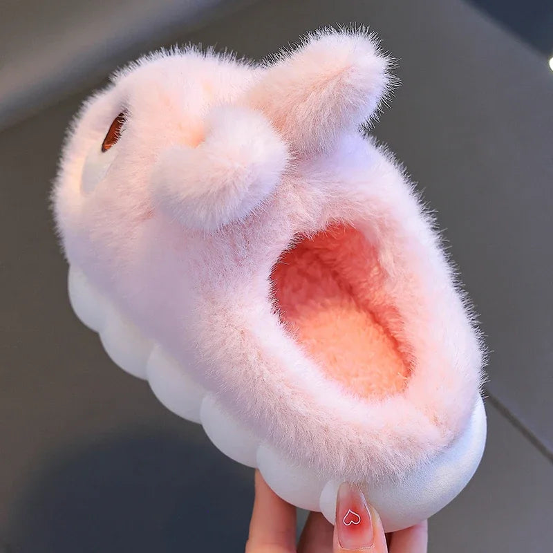 Zapatillas de invierno con dibujos de conejo para niños, zapatos cómodos y cálidos para casa, pantuflas mullidas para interiores, novedad de 2024
